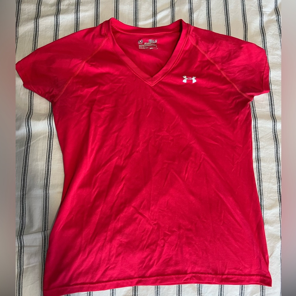 Under Armour women’s shirt